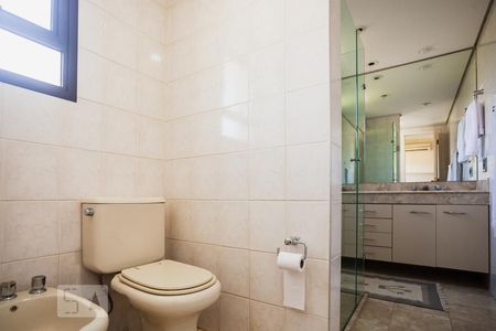 Apartamento para alugar com 122m², 2 quartos e 2 vagas Apartamento para alugar com 122m², 2 quartos e 2 vagasBanheiro Suíte Master