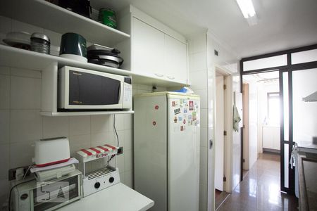 Apartamento para alugar com 122m², 2 quartos e 2 vagas Apartamento para alugar com 122m², 2 quartos e 2 vagasCozinha