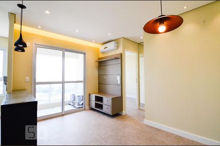 Sala de apartamento para alugar com 1 quarto, 43m² em Centro, Campinas