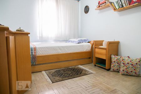 Apartamento para alugar com 170m², 4 quartos e sem vagaQuarto 2