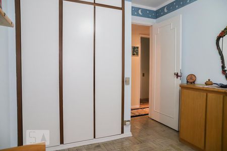 Apartamento para alugar com 170m², 4 quartos e sem vagaQuarto 2