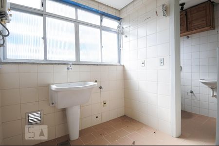 Área de Serviço de apartamento à venda com 2 quartos, 72m² em Teresópolis, Porto Alegre