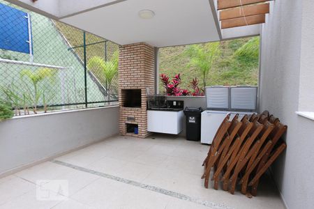 Apartamento para alugar com 63m², 2 quartos e 1 vagachurrasqueira