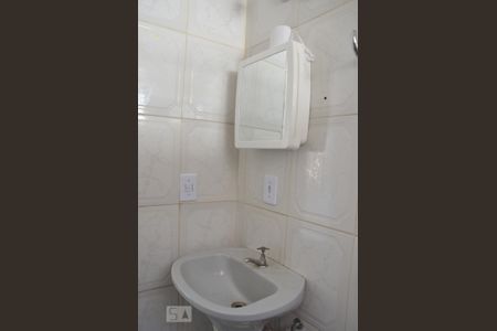 Apartamento à venda com 72m², 2 quartos e sem vagaBanheiro