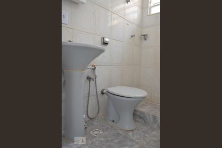 Apartamento à venda com 72m², 2 quartos e sem vagaBanheiro