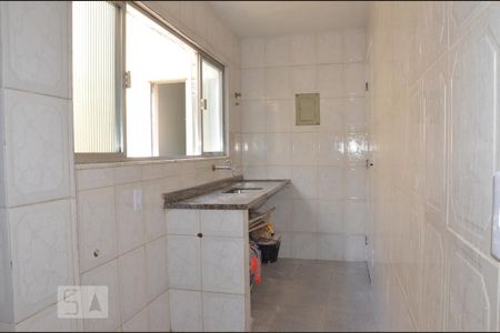 Apartamento à venda com 72m², 2 quartos e sem vagaCozinha