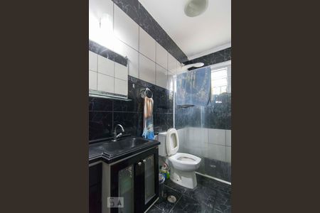 Casa à venda com 350m², 4 quartos e 1 vagaBanheiro Suíte