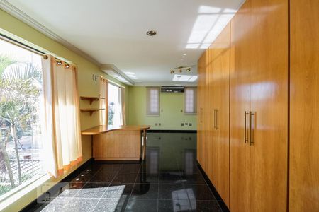 Casa de condomínio para alugar com 450m², 4 quartos e 5 vagasSuíte 1