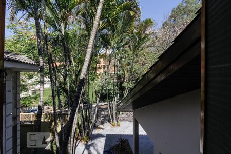 Casa de condomínio para alugar com 450m², 4 quartos e 5 vagasVista