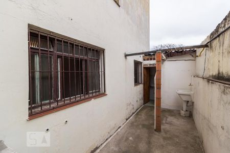 Casa para alugar com 50m², 1 quarto e sem vaga Casa para alugar com 50m², 1 quarto e sem vagaQuintal