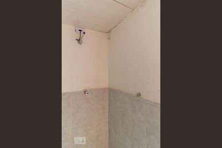 Banheiro de casa para alugar com 1 quarto, 50m² em Lapa, São Paulo