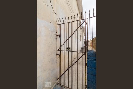 Casa para alugar com 50m², 1 quarto e sem vaga Casa para alugar com 50m², 1 quarto e sem vagaFachada