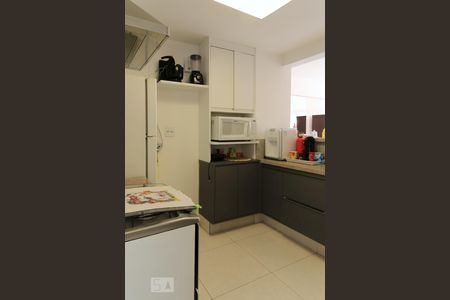 Apartamento para alugar com 90m², 3 quartos e sem vaga Apartamento para alugar com 90m², 3 quartos e sem vagaCozinha