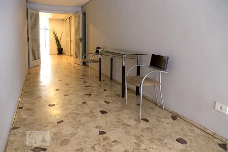Apartamento para alugar com 90m², 3 quartos e sem vaga Apartamento para alugar com 90m², 3 quartos e sem vagaHall de entrada