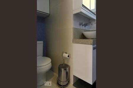 Apartamento para alugar com 90m², 3 quartos e sem vaga Apartamento para alugar com 90m², 3 quartos e sem vagaBanheiro