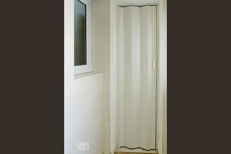 Apartamento para alugar com 90m², 3 quartos e sem vaga Apartamento para alugar com 90m², 3 quartos e sem vagaBanheiro de serviço