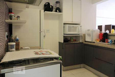 Apartamento para alugar com 90m², 3 quartos e sem vaga Apartamento para alugar com 90m², 3 quartos e sem vagaCozinha