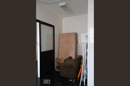 Apartamento à venda com 250m², 5 quartos e 4 vagasÁREA SERVIÇO