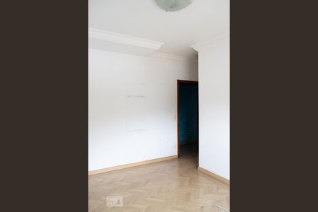 Apartamento à venda com 250m², 5 quartos e 4 vagasQUARTO 3 SUITE