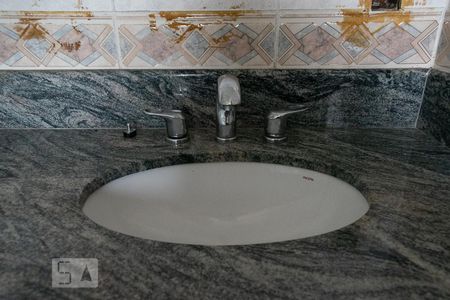 Apartamento à venda com 250m², 5 quartos e 4 vagasPIA BANHEIRO QUARTO 4