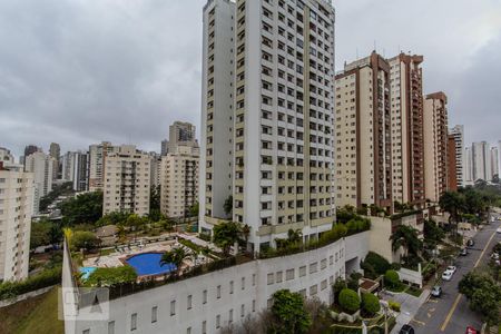 Apartamento à venda com 110m², 3 quartos e 2 vagas Apartamento à venda com 110m², 3 quartos e 2 vagasVista