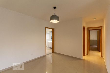 Apartamento à venda com 110m², 3 quartos e 2 vagas Apartamento à venda com 110m², 3 quartos e 2 vagasSala