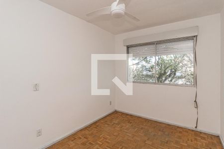 Quarto 1 de apartamento para alugar com 3 quartos, 63m² em Santo Antônio, Porto Alegre