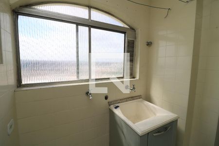 Apartamento à venda com 98m², 3 quartos e 1 vagaÁrea de Serviço