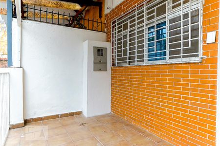 Casa à venda com 64m², 2 quartos e sem vagaÁrea Frontal