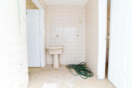 Casa à venda com 64m², 2 quartos e sem vagaÁrea de Serviço