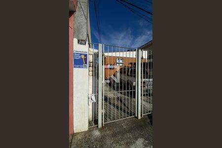 Casa à venda com 25m², 1 quarto e 1 vaga Casa à venda com 25m², 1 quarto e 1 vagaFachada