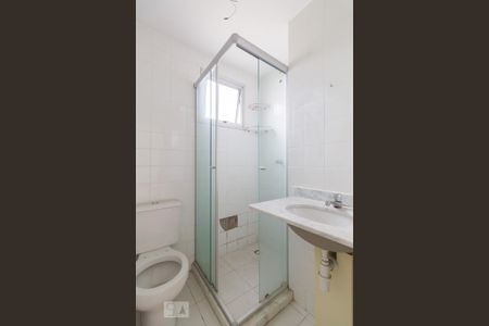 Banheiro de apartamento para alugar com 2 quartos, 63m² em Quarta Parada, São Paulo