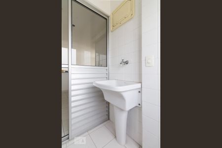 Área de serviço de apartamento para alugar com 2 quartos, 63m² em Quarta Parada, São Paulo