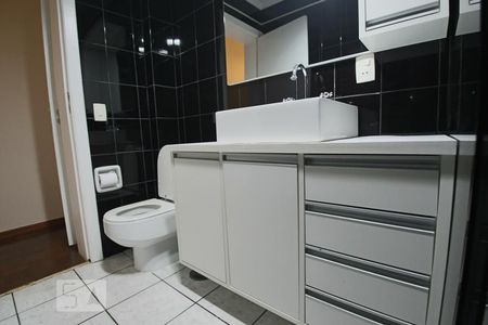 Apartamento à venda com 145m², 3 quartos e 1 vagaBanheiro 1