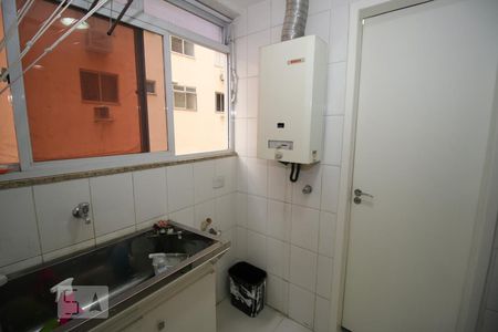 Apartamento à venda com 89m², 2 quartos e 1 vagaÁrea de Serviço