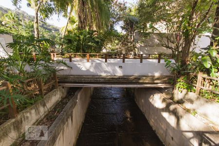 Apartamento para alugar com 90m², 2 quartos e 1 vagaÁrea Comum