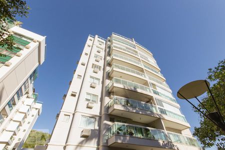 Apartamento para alugar com 90m², 2 quartos e 1 vagaFachada