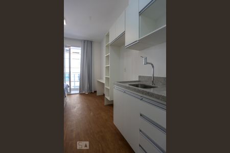 Cozinha de kitnet/studio à venda com 1 quarto, 23m² em Centro, São Paulo