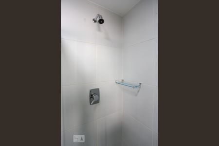 Banheiro de kitnet/studio à venda com 1 quarto, 23m² em Centro, São Paulo