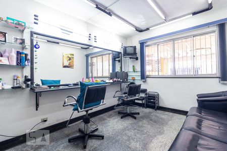 Casa para alugar com 120m², 3 quartos e 2 vagasSala