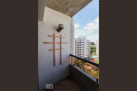 Sacada de apartamento à venda com 3 quartos, 240m² em Brooklin Paulista, São Paulo