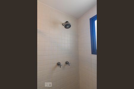 Apartamento à venda com 240m², 3 quartos e 3 vagas Apartamento à venda com 240m², 3 quartos e 3 vagasSuíte