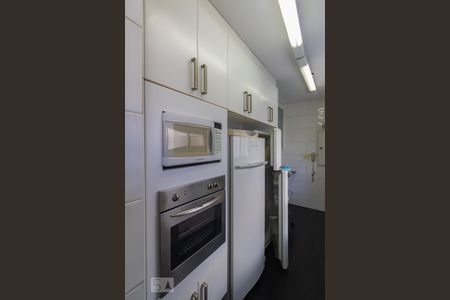 Apartamento à venda com 240m², 3 quartos e 3 vagas Apartamento à venda com 240m², 3 quartos e 3 vagasCozinha