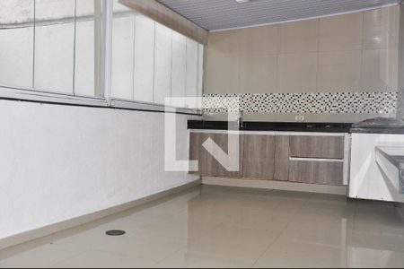 Casa à venda com 171m², 2 quartos e 2 vagasCozinha - Armários