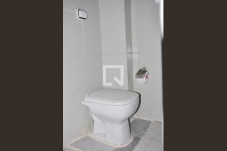 Casa à venda com 171m², 2 quartos e 2 vagasBanheiro - Vaso