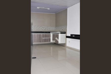 Casa à venda com 171m², 2 quartos e 2 vagasCozinha - Armários