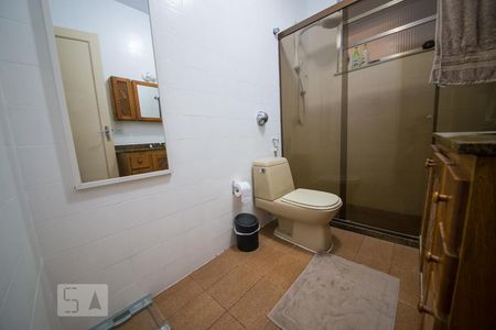 Banheiro de apartamento para alugar com 3 quartos, 90m² em Icaraí, Niterói