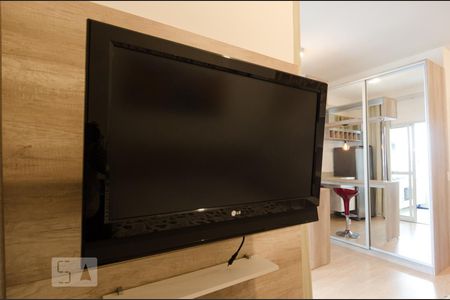 Televisão de kitnet/studio à venda com 1 quarto, 37m² em Jardim do Mar, São Bernardo do Campo