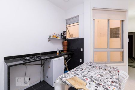Sala/Cozinha de apartamento para alugar com 1 quarto, 41m² em Catete, Rio de Janeiro