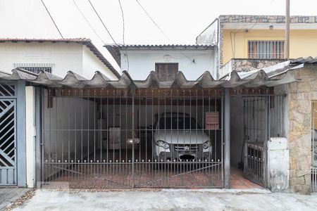 Casa à venda com 90m², 2 quartos e 2 vagasFachada
